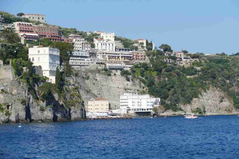 puerto de sorrento
