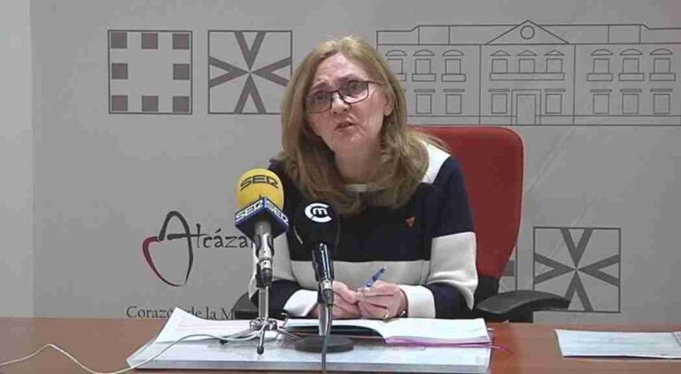 Rueda de prensa de Izquierda Unida para dar a conocer puntos del pleno ordinario de febrero