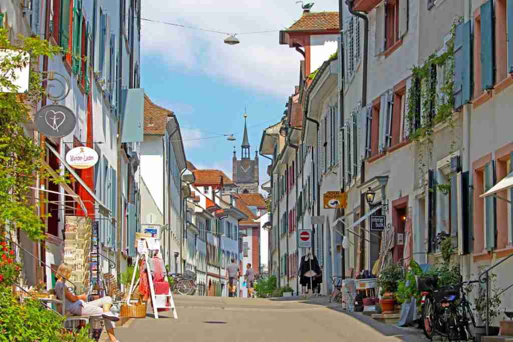 conocer la ciudad de basilea en suiza