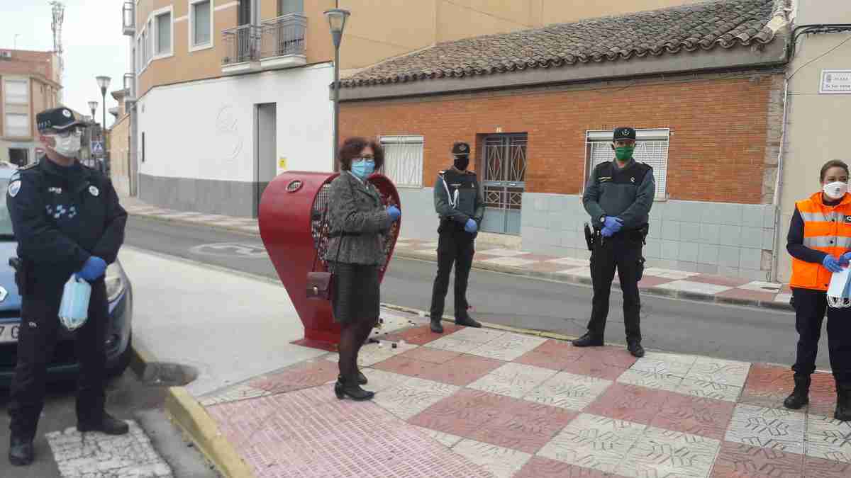 Comenzaron a repartir en Ciudad Real las 106.000 mascarillas que el Gobierno de España adquirió para desplazamientos al trabajo 1