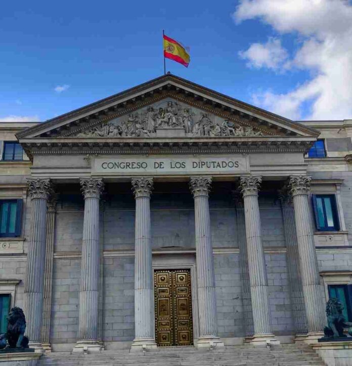 congresos-de-los-diputados-madrid-986x1024.jpg