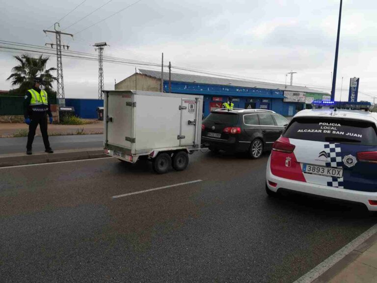 Controles de movilidad y accesos a Alcázar de San Juan por la Policia Local