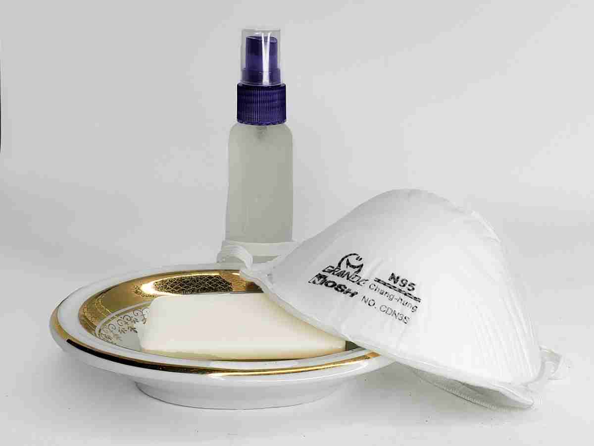 higiene debe realizarse con mascarillas