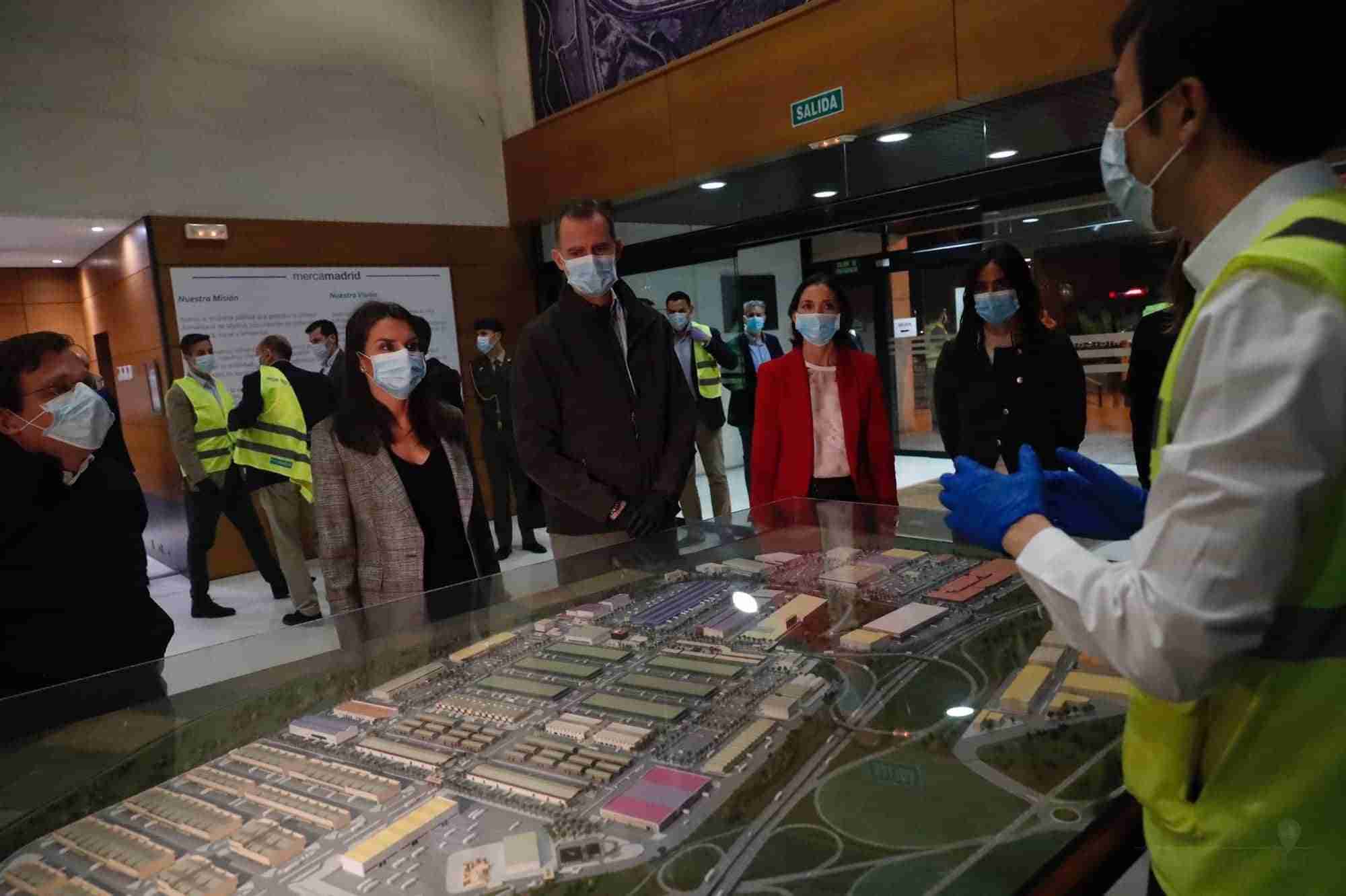 Mercamadrid recibe la visita de los Reyes de España durante la madrugada 5