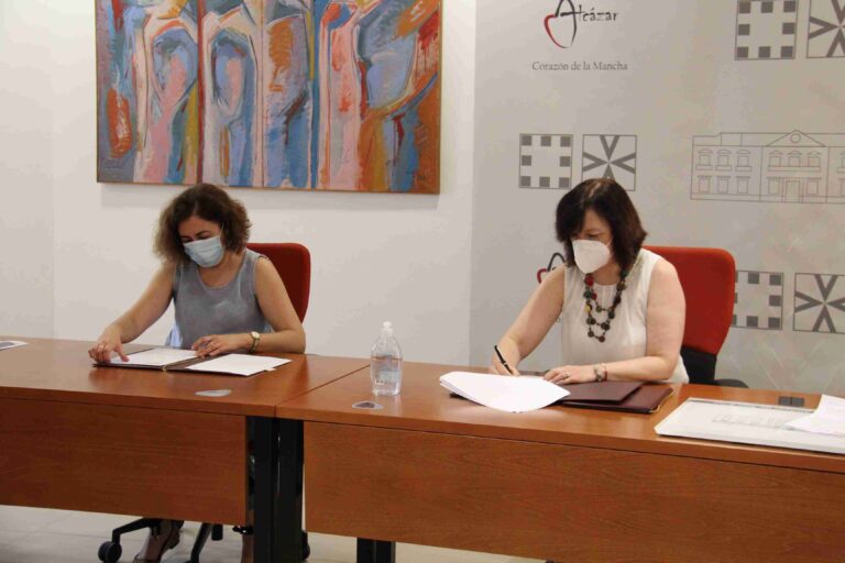 Alcázar de San Juan y Cruz Roja renuevan el convenio con proyectos destinados a la población más vulnerable