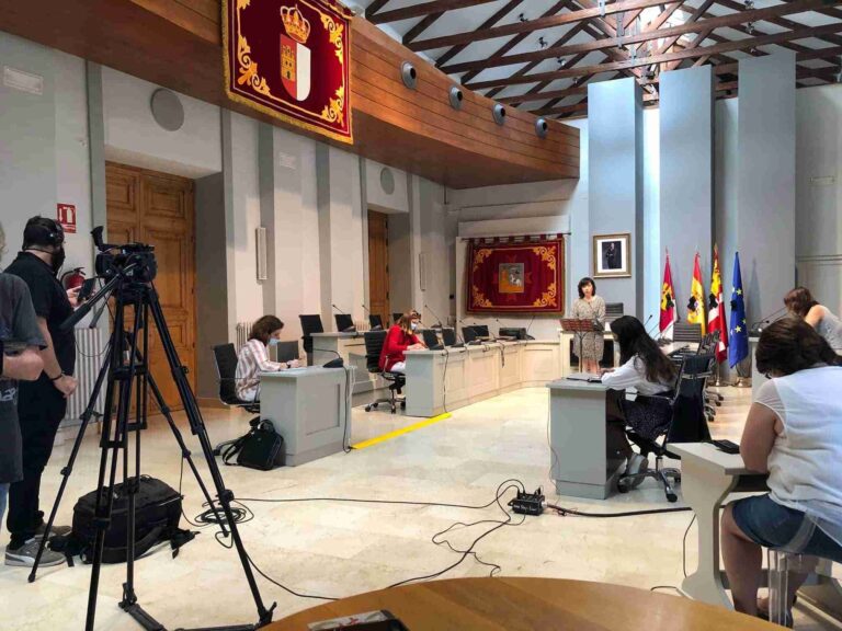 Responsabilidad a todos para no ir hacia atrás en la desescalada. Recuerda que estamos en días de luto oficial y que no hay que bajar la guardia