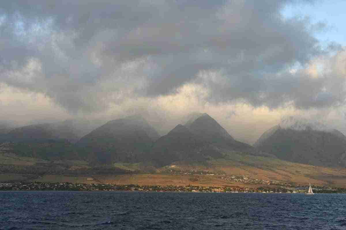 vista de la isla de maui