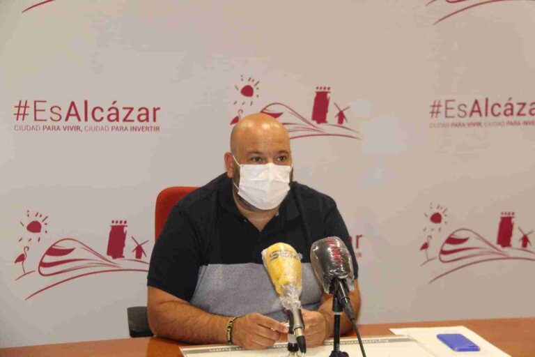Alcázar presenta el Plan de Obras Municipales para reactivar la economía local