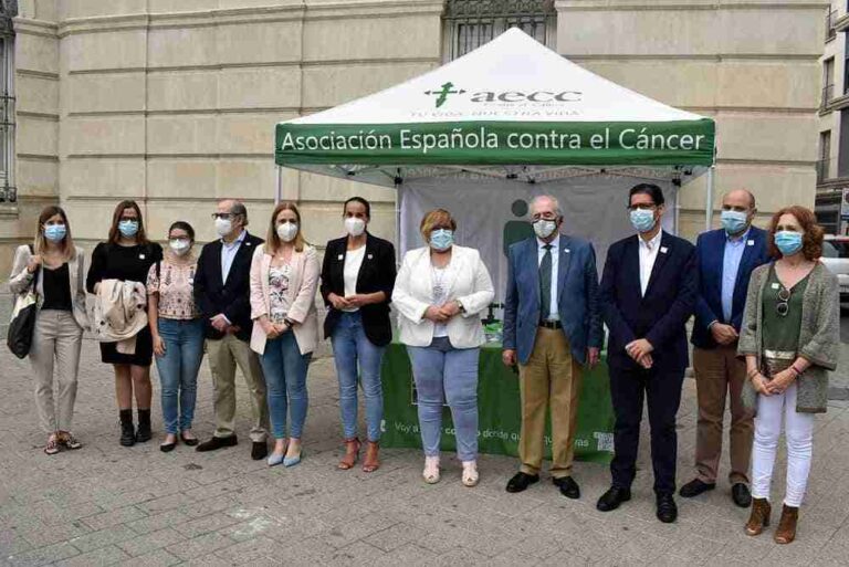 El Ayuntamiento de Ciudad Real agradece “el cuidado y el desvelo” de la Asociación Española contra el Cáncer