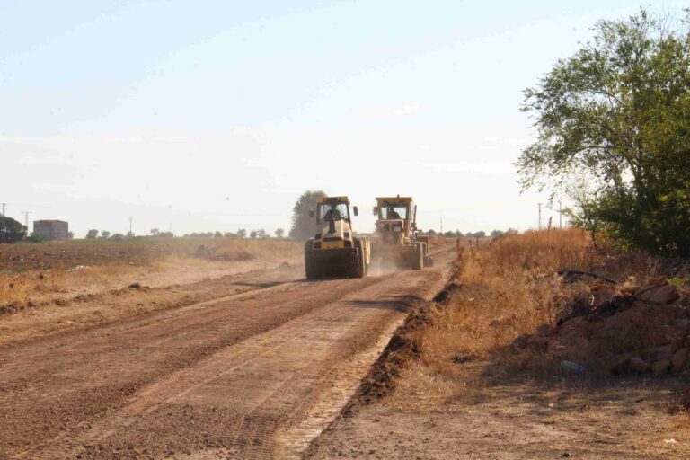 Alcázar de San Juan continúa con el arreglo de los principales caminos rurales