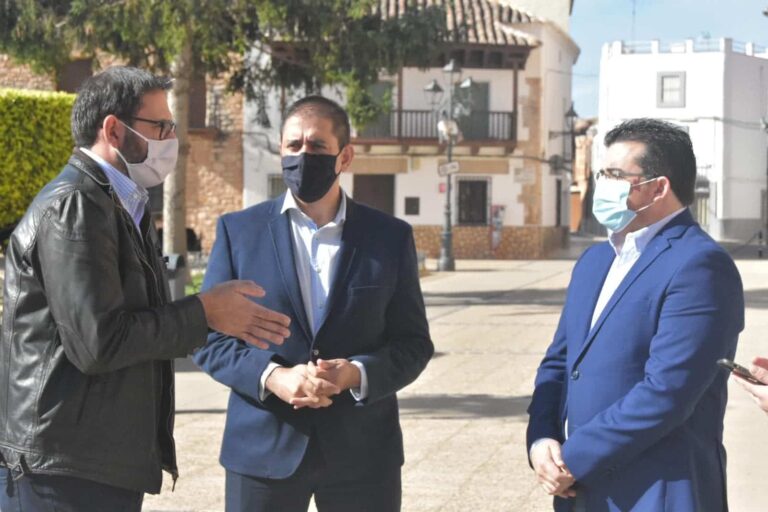 José Manuel Bolaños: “La pandemia no ha servido de excusa para seguir invirtiendo en pueblos como los de la Comarca de Montiel”