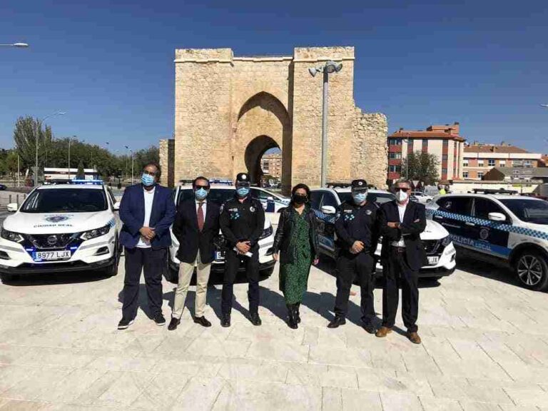 La Policía Local incorpora 4 nuevos vehículos patrulla dotados con las últimas medidas de seguridad