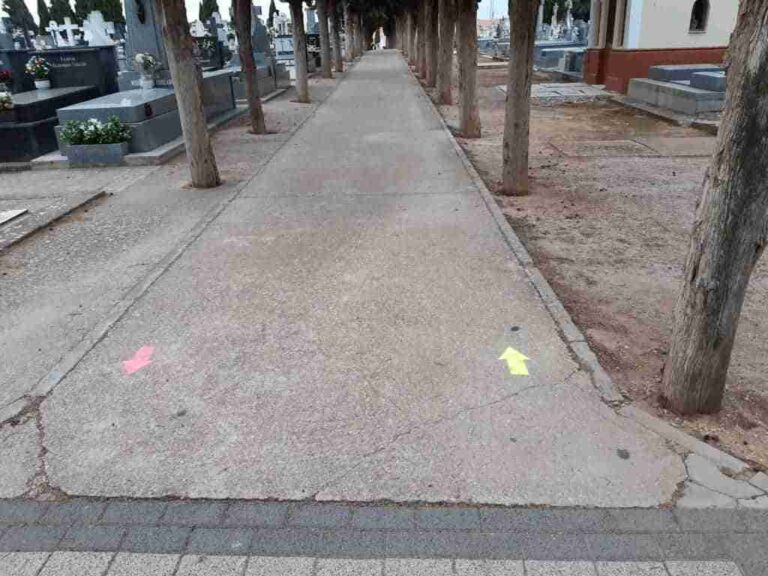 Más de 3.000 personas ya han solicitado cita previa en Alcázar para acceder al cementerio con motivo Todos los Santos