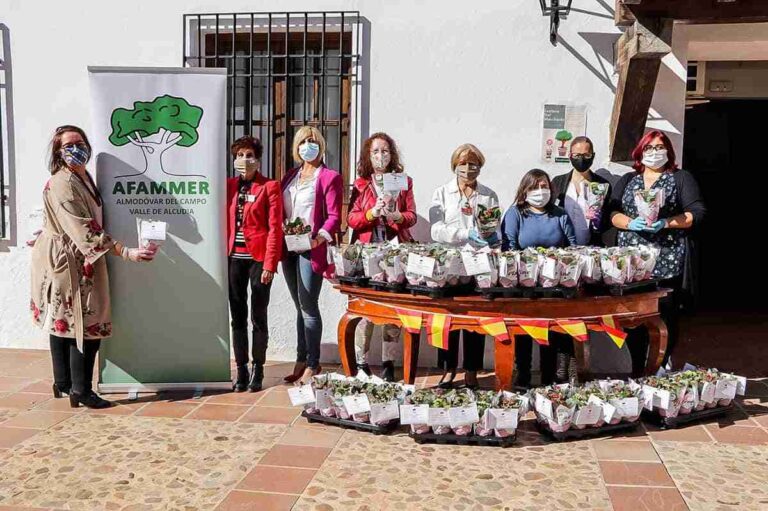 Almodóvar del Campo pone su altavoz a las justas reivindicaciones de las mujeres rurales