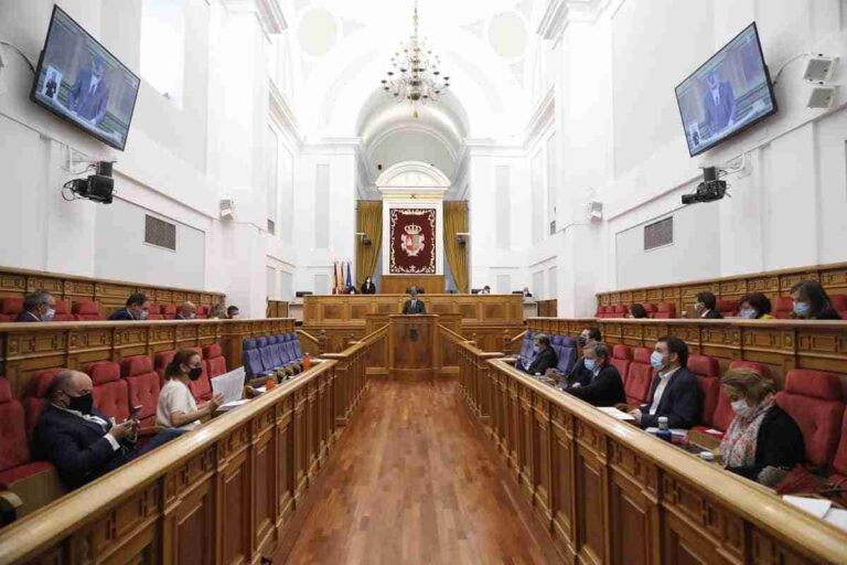 Aprobada en Pleno la Ley para crear una reserva estratégica de material sanitario