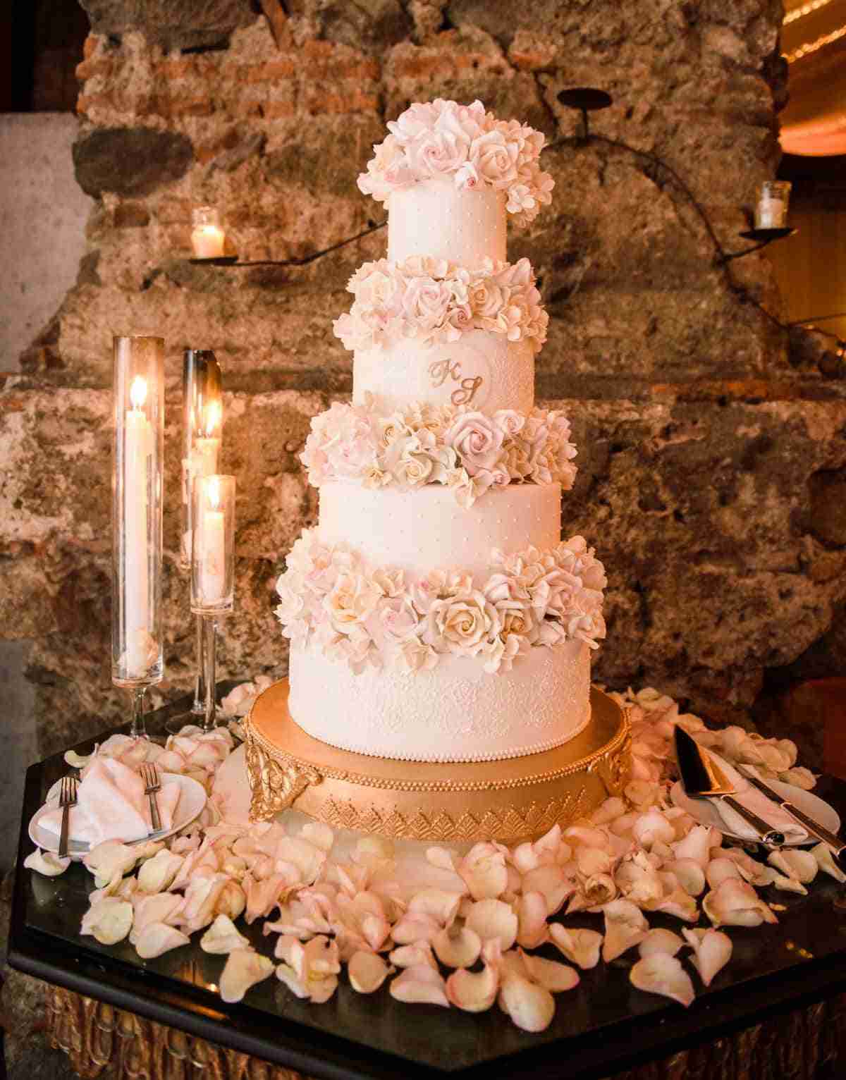 precioso pastel de boda