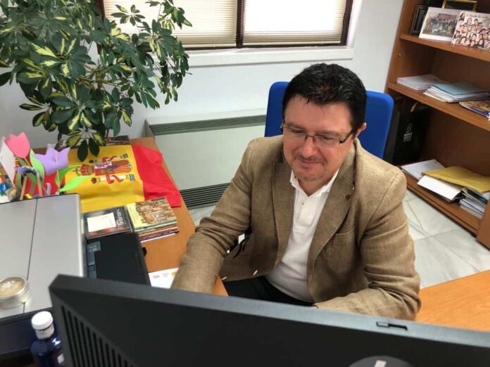 El-Ayuntamiento-apoya-las-Jornadas-de-Innovacion-Educativa-de-la.jpeg