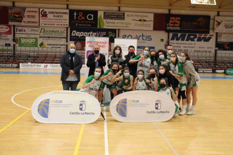 El CEI Toledo gana el Trofeo Junta de Comunidades de Baloncesto Femenino frente al Grupo-76 Alkasar disputado en el Díaz Miguel