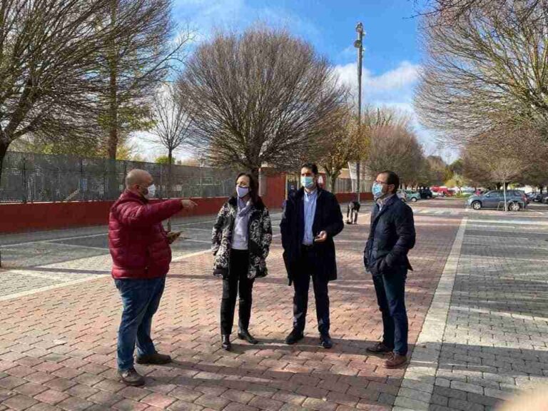 Rosa Melchor y José Manuel Caballero visitan los proyectos en los que la Diputación de Ciudad Real invertirá más de 800.000 euros