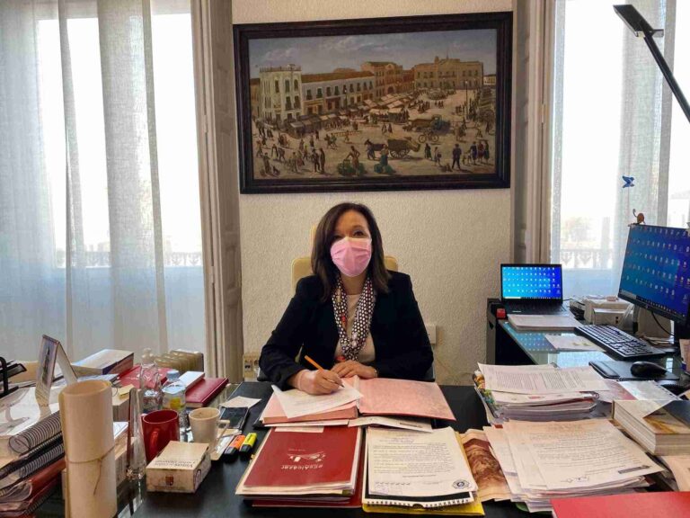 No estamos en un momento sencillo, pero se continúan desarrollando proyectos que mejoren la convivencia y ayuden a paliar la difícil situación económica