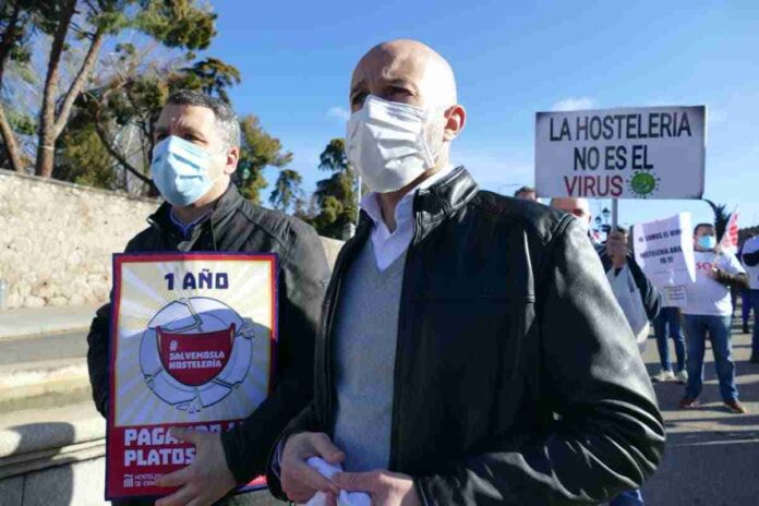 manifestacion-hosteleria-confinamiento-inteligente.jpg