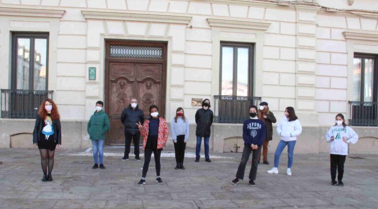 La Plataforma de Infancia de España ha grabado en Alcázar un video promocional de su iniciativa Cibercorresponales