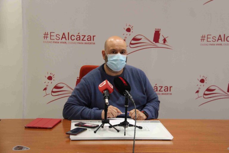 Alcázar resuelve favorablemente el 65% de las solicitudes de ayuda presentadas por autónomos y pymes en 2020 para paliar los efectos de la crisis sanitaria