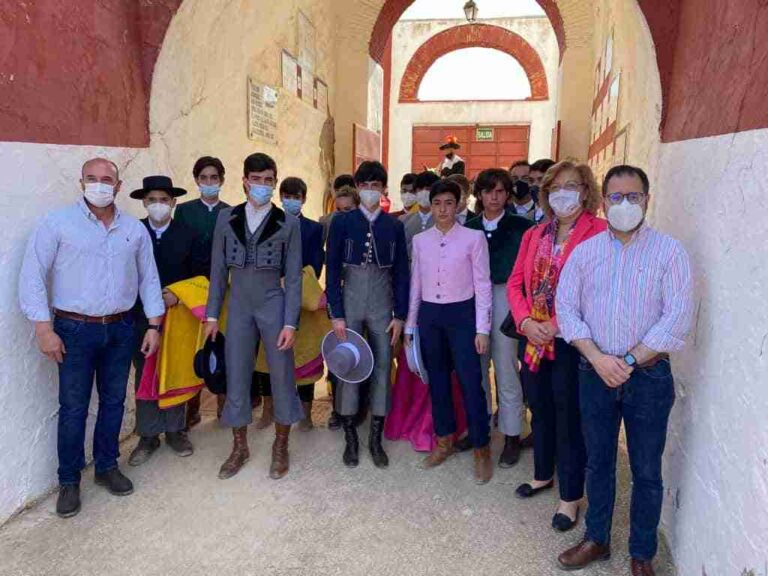 La temporada taurina comienza con la Clase Práctica Magistral de la Escuela Taurina de Alcázar