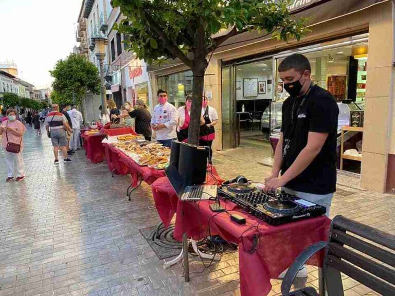 Jornada festiva de ASECEM para abrir la temporada de rebajas en Alcázar