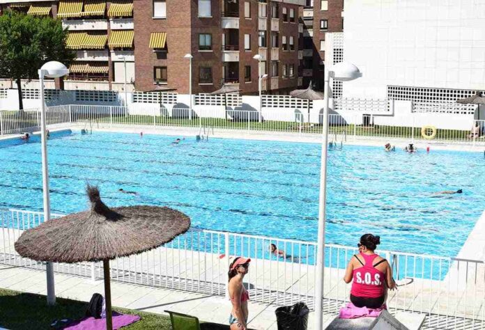 amplian-horario-piscina-puertollano-ola-de-calor.jpg