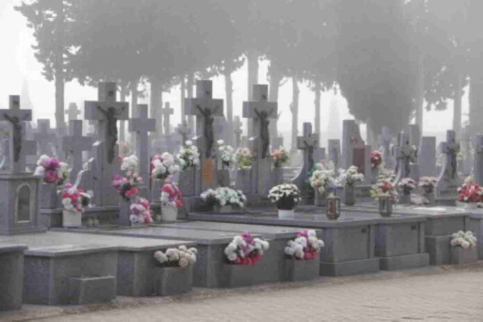 horario-cementerio-manzanares-todos-santos.jpg