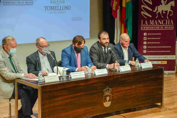 premios-vino-y-cultura-tomelloso.jpg