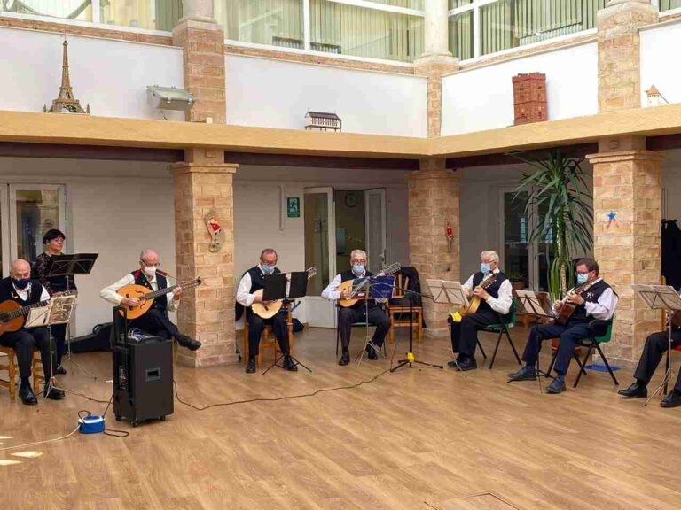 El Centro de Mayores celebra sus actividades de Navidad