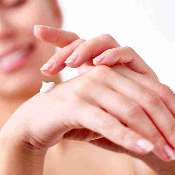 8 cremas de manos que te ayudarán a tenerlas perfectas durante todo el año