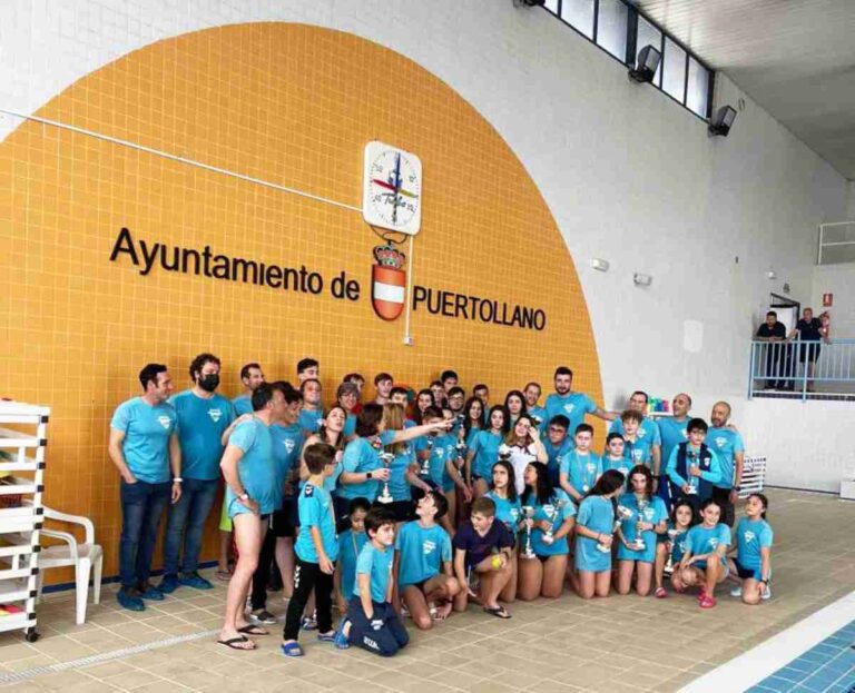 Primer “24 horas Non Stop” con participación de 150 nadadores del Club de Natación Puertollano Primer “24 horas Non Stop” con participación de 150 nadadores del Club de Natación Puertollano