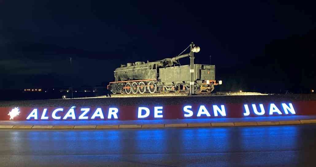 Iluminación-azul-rotonda-de-la-locomotra-1-1030x545-1.jpg
