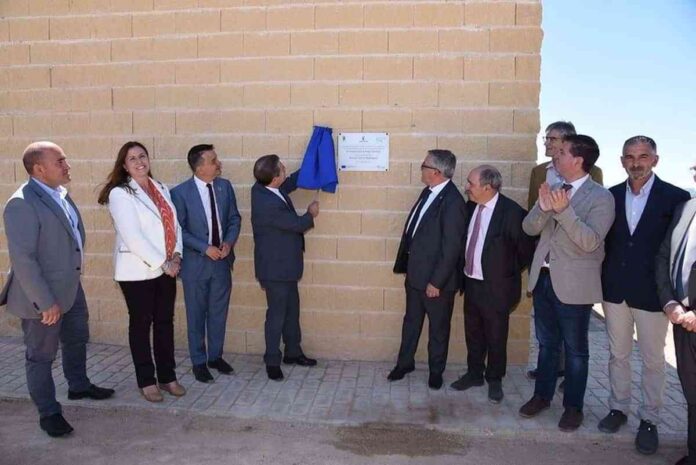 Inaugurada-en-Hellin-una-depuradora-que-trata-el-agua-residual.jpg