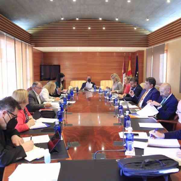 La elección de la Presidencia de la Cámara de Cuentas, ferrocarril y patrimonio, a debate en las Cortes el 2 de junio