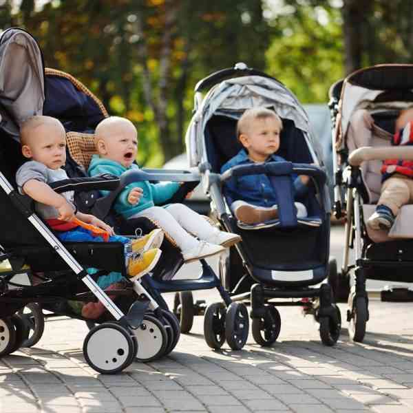 8 sillas de paseo ligeras para llevar a tu bebé cómodo y seguro