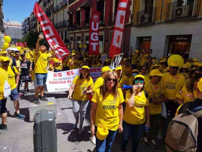 Mas-del-50-de-los-trabajadores-de-Correos-en-C-LM.jpg