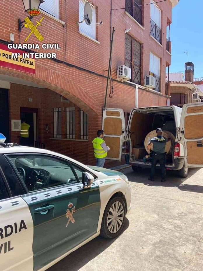 Detenidos-dos-varones-con-gran-historial-delectivo-que-acababan-de.jpg
