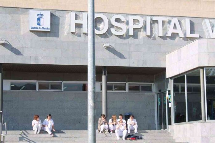 Dos-heridos-tras-caer-un-turismo-por-un-terraplen-en.jpg