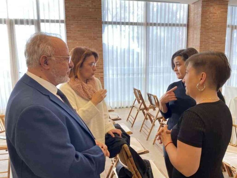 El Hotel Intur acoge el XXI Congreso Nacional de la Federación Española de Enfermos Alcohólicos y Familiares