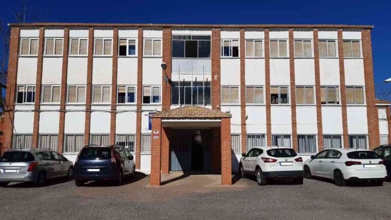 Aprobado el proyecto para la construcción de un nuevo Centro de Educación de Personas Adultas en Manzanares con un presupuesto de 1,7 millones de euros Aprobado el proyecto para la construcción de un nuevo Centro de Educación de Personas Adultas en Manzanares con un presupuesto de 1,7 millones de euros