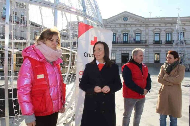 Cruz Roja Alcázar sale a la calle en el Día de la Banderita
