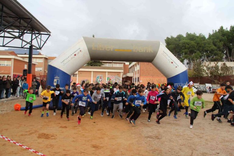 Deporte y solidaridad en el IES María Zambrano