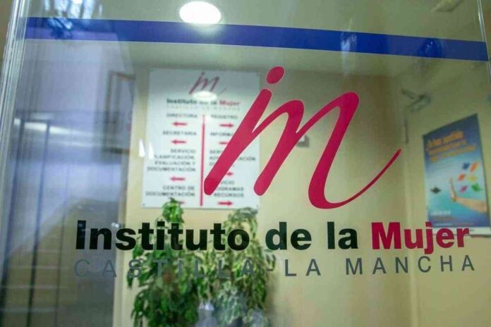 Las-candidaturas-al-VII-Premio-Internacional-de-C-LM-a-la.jpg