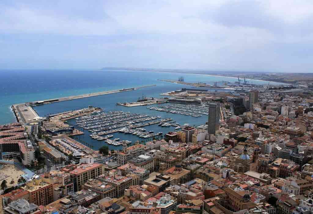 Inolvidable Alicante gran destino turístico a orillas del Mediterráneo en España 4