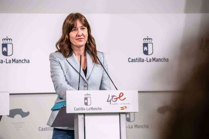 C-LM-ve-la-ironia-de-la-secretaria-de-Estado-por.jpg