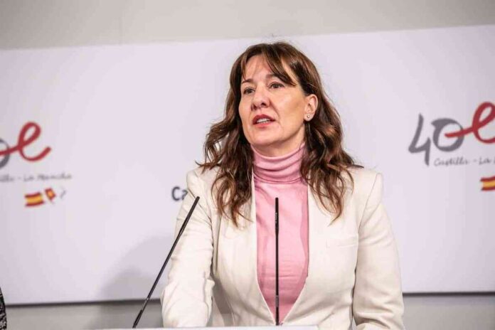 Gobierno-C-LM-pide-a-Montero-por-carta-quotla-inmediata-revisionquot.jpg